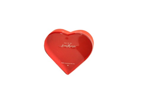 Caja corazon rojo de carton